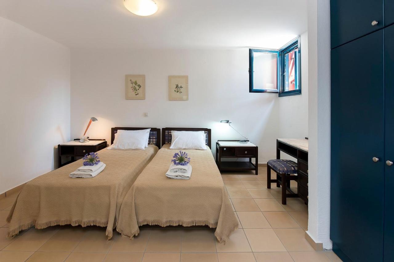 Barbati Breeze Apartments ภายนอก รูปภาพ
